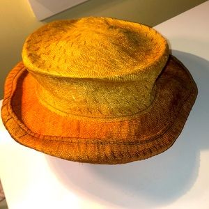 4/$20 Gorgeous Lori Henle hat